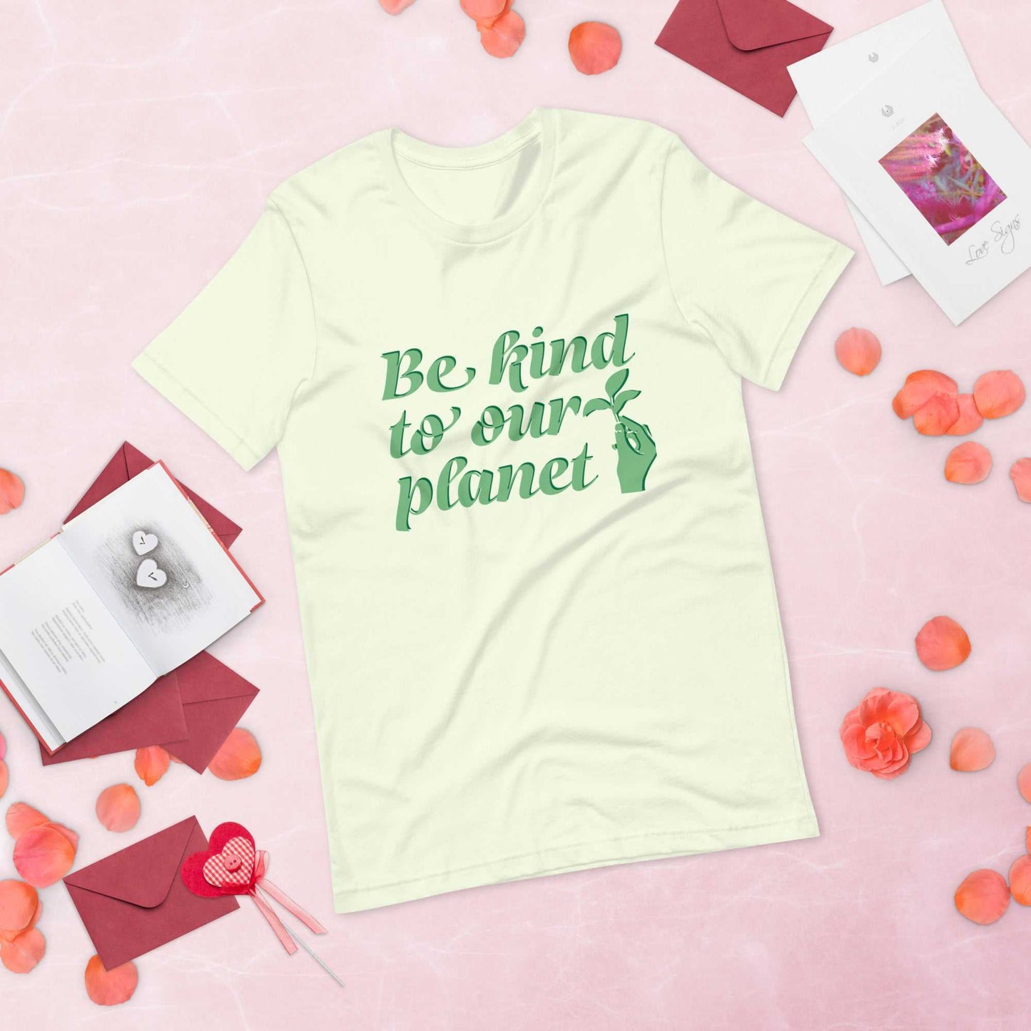 Unisex t-shirt - Be Kind to Our Planet