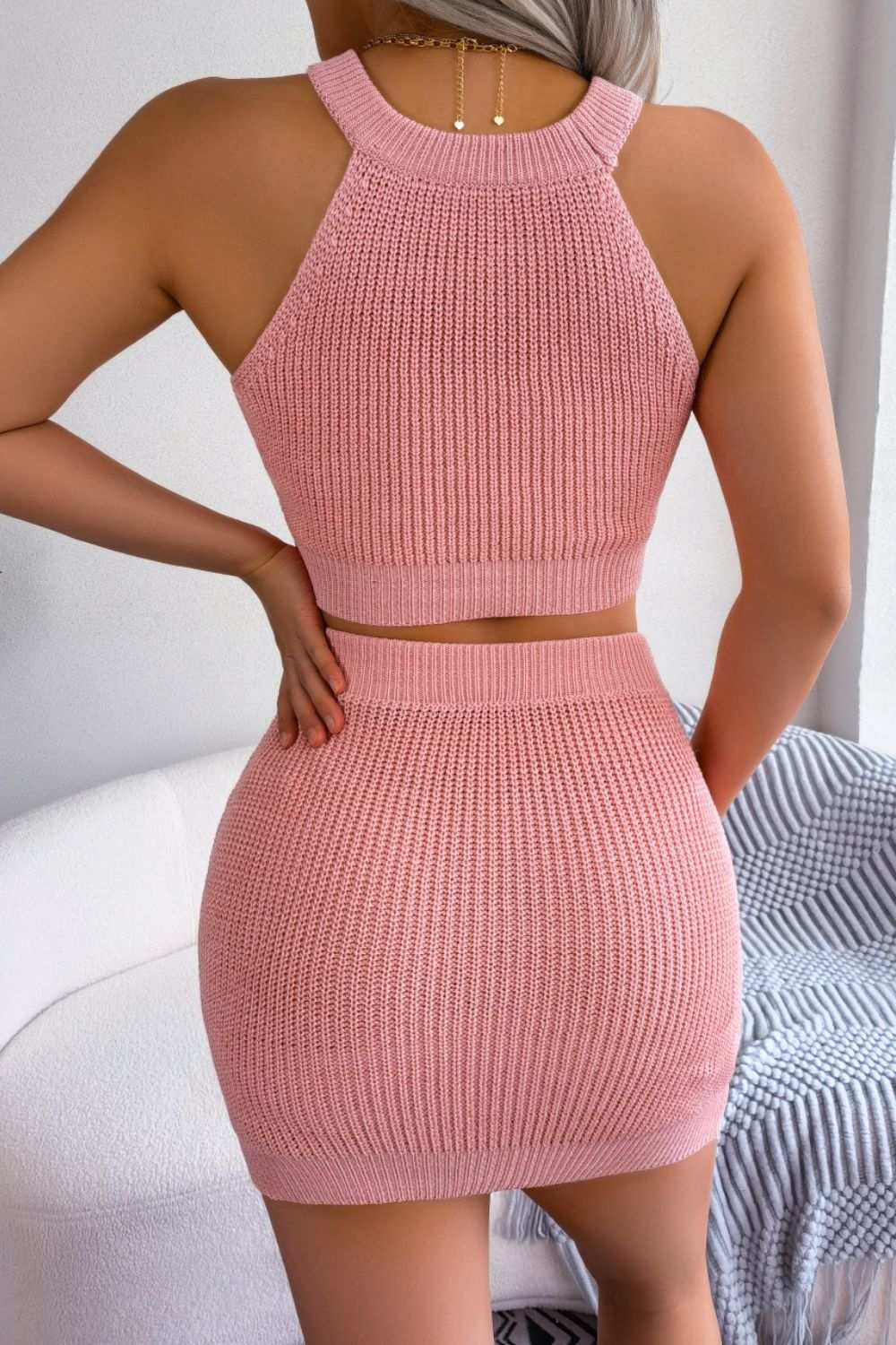 Heart Contrast Ribbed Sleeveless Knit Top