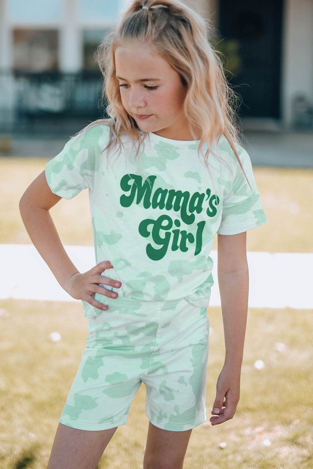 Girls Printed Letter Graphic Lounge Set