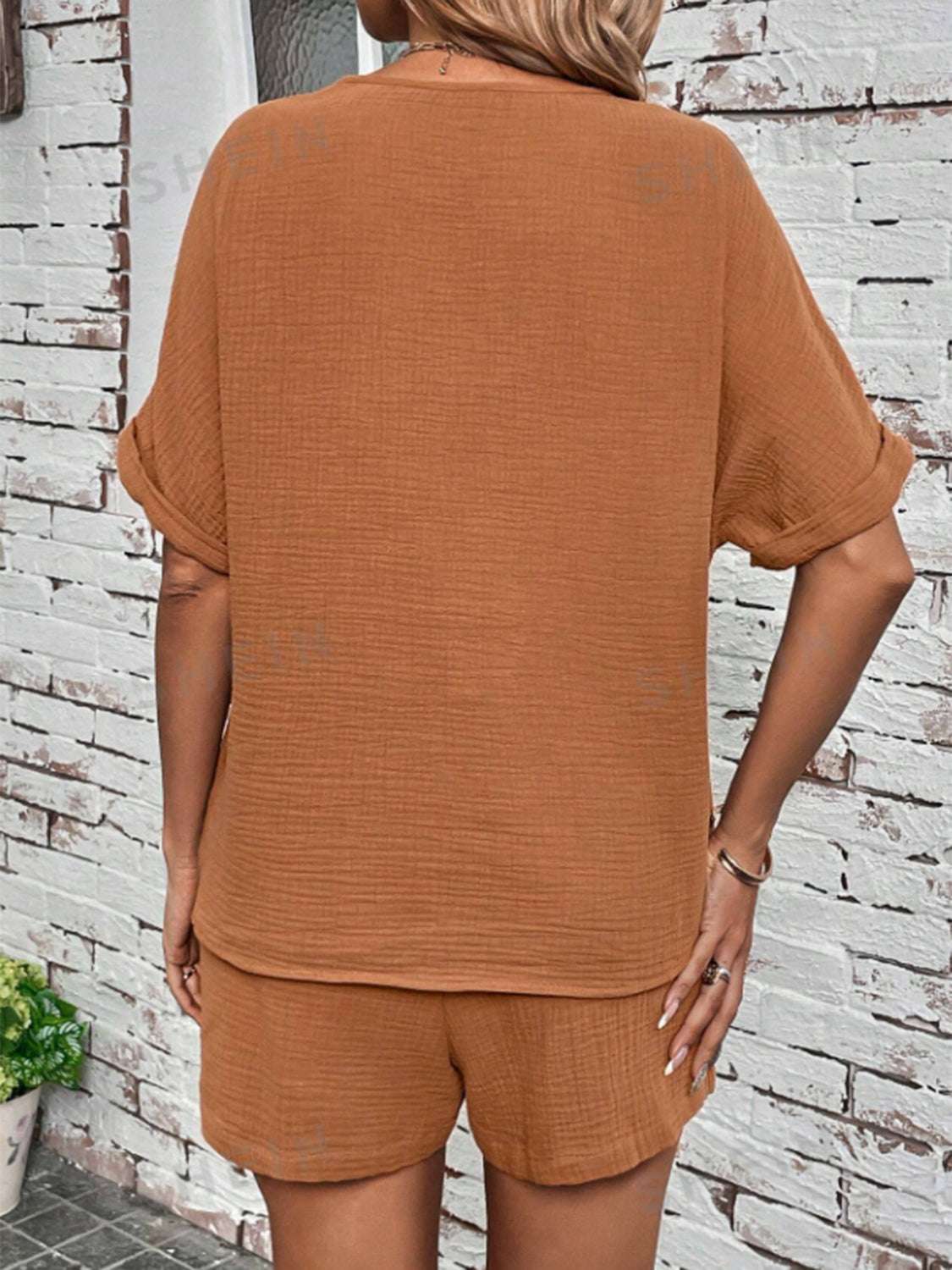 Notched Half Sleeve Top