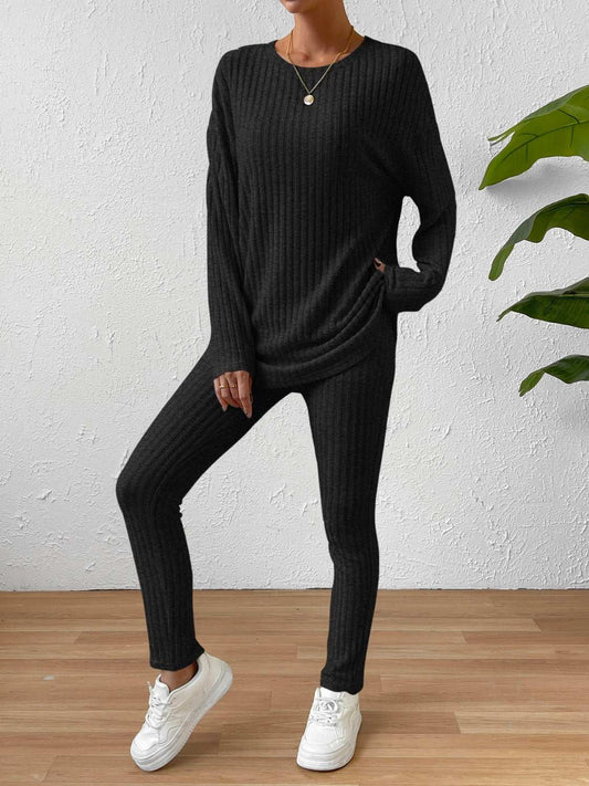 Ribbed Round Neck Top