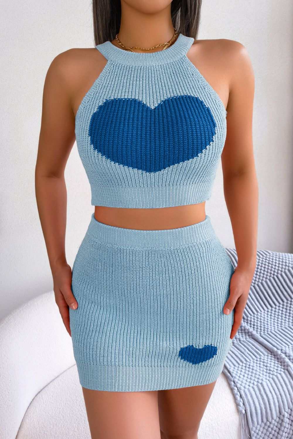 Heart Contrast Ribbed Sleeveless Knit Top